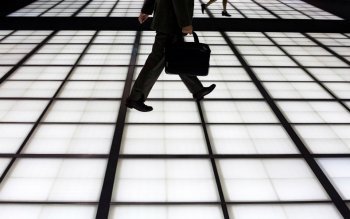 Companies want to hire in 2021 and workers admit they have the intention to change jobs