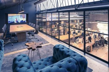 Best website for mobile phones in the world looking for engineers and designers for Porto