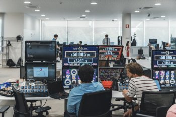 Company exports casino games from Porto and will increase its team of gamers