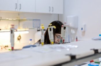 Health established companies are looking for startups with ideas. Register now!