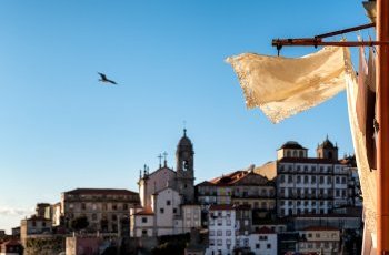 Open competition for 10 affordable income houses in the Historic Center