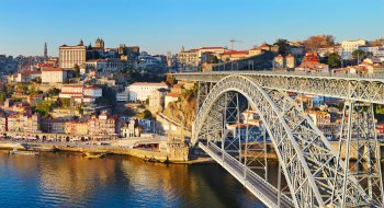 Public tender in progress for affordable rents in Porto